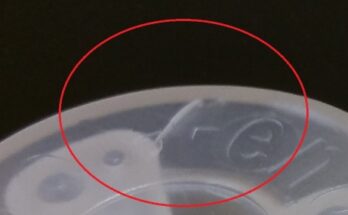 Residual stress causes damage mark to the plastic injection part